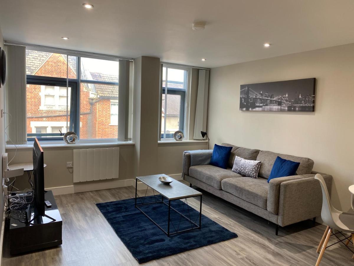Marie'S Serviced Apartment 1 Bed Citystay, Parking Bedford Eksteriør bilde